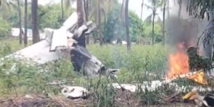Plane Crash 