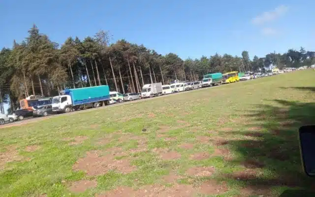 Major Highways With Heavy Traffic Jam This Christmas