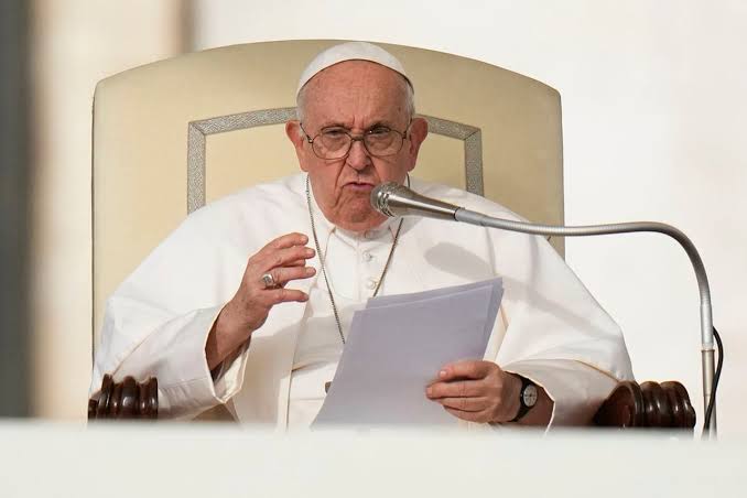 Pope Francis Allows Blessings For Same Sex Couples In Major Shift