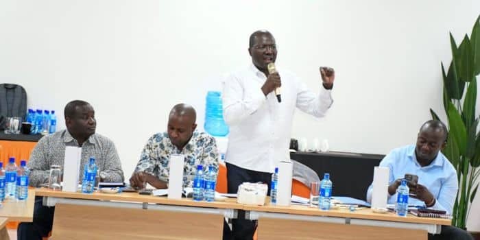 Cooperatives Cabinet Secretary Simon Chelugui Speaks During A Meeting With New Kcc Management In Naivasha On November 30, 2023. 