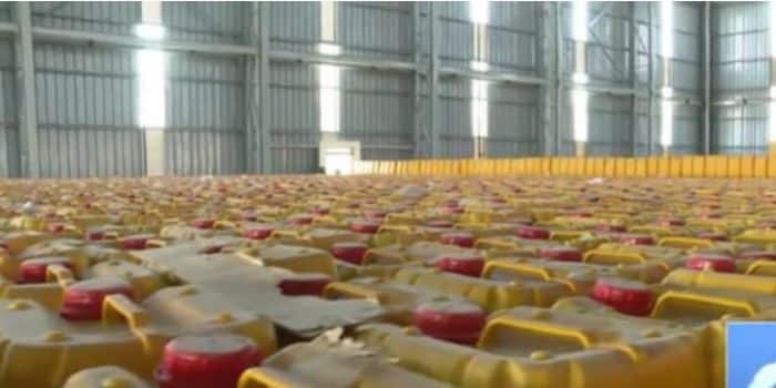Kebs Clears Air On Safety Of Ksh17B Edible Oil Said To Be Poisonous A Photo Showing Cans Of Edible Oil Inside A Kntc Warehouse.