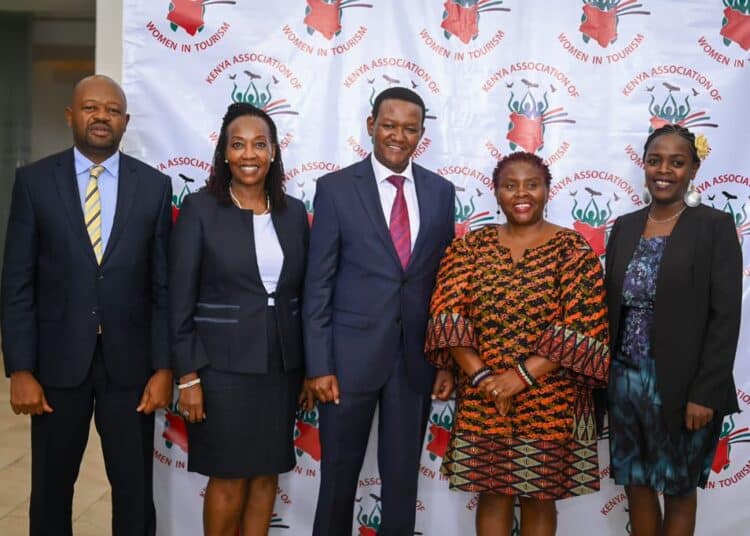 Alfred Mutua