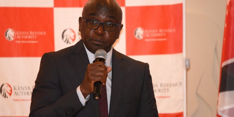 Kra Commissioner General, Humprey Mulongo. 