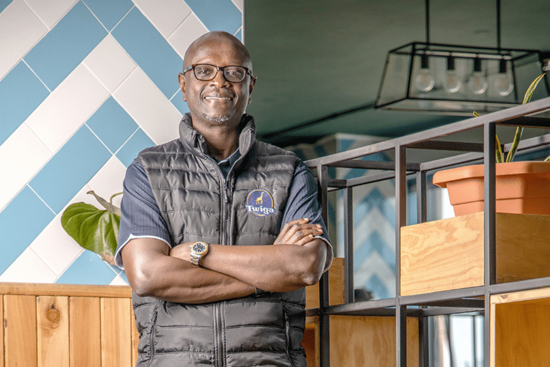 Peter Njonjo 