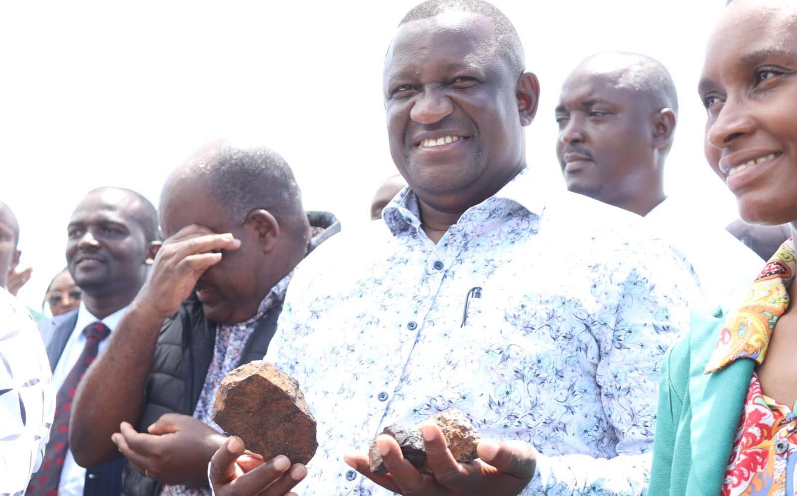 Govt Directs Mining Dealers To Apply For Fresh Licenses