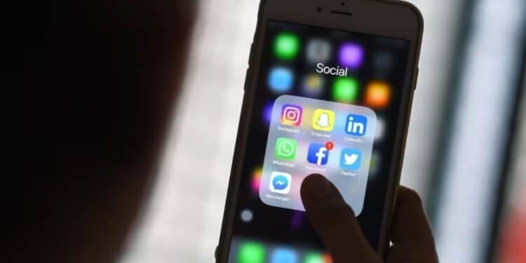 Tech Giants Put On Notice As Canada Introduces Tough Online Safety Rules Canada + Online Act
