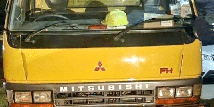 4 Suspects Arrested As Police Recover Stolen Lorry Police Were Actibg On Intelligence