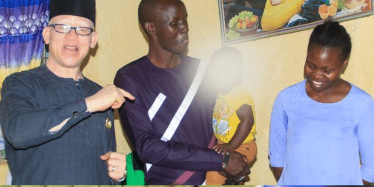 Government Spokesperson Dr Isaac Mwaura Visited The Mwombo Family In Homabay. Photo/ Mwaura X.