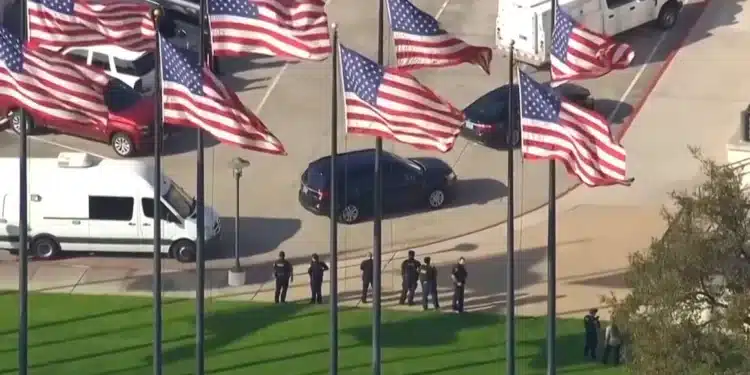 Woman Opens Fire At Joel Osteen'S Lakewood Church Woman + Church