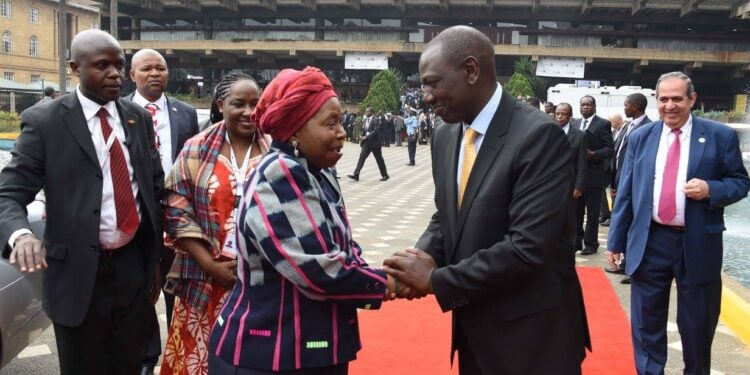 Where Are They Now: Former Africa Union Commission Chairpersons Former Au Commission Chairperson Dr Nkosazana Dlamini Zuma With President William Ruto In 2016. Photo/Courtesy.
