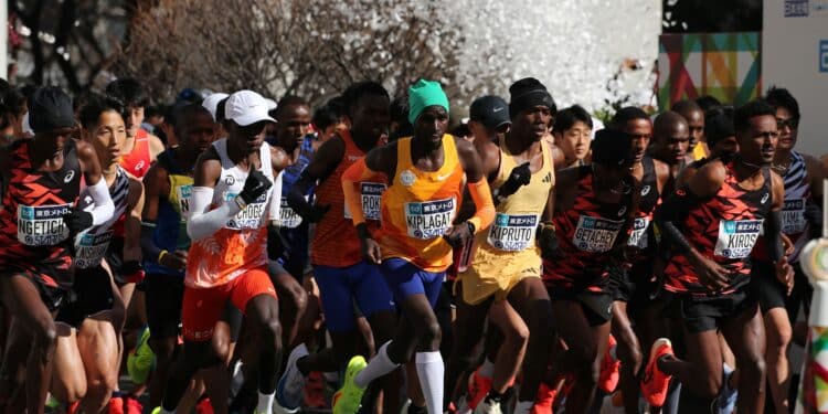 Men'S Elite Runners Including Eliud Kipchoge (White Cap) Set Off At The Start Of The Tokyo Marathon. Photo/ Courtesy