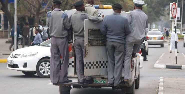 Truth Behind Video Of Man Crying &Amp; Cuffed Inside A Lorry Sakaja Clarifies About Video Of Man Cuffed Inside A Lorry