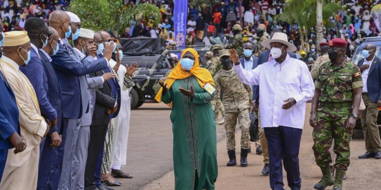 Museveni Launches First Islamic Bank To Fight Poverty