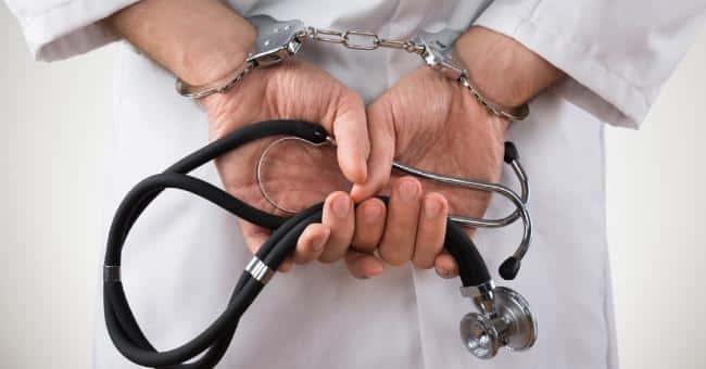 Police Arrested A 36-Year-Old Fake Doctor After He Was Caught Pretending To Be A Medic And Treating Patients At Malindi Sub County Hospital.