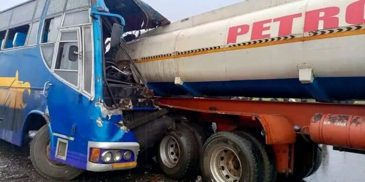 Accident Alert: 5 Dead In Eldoret - Nakuru Highway Crash
