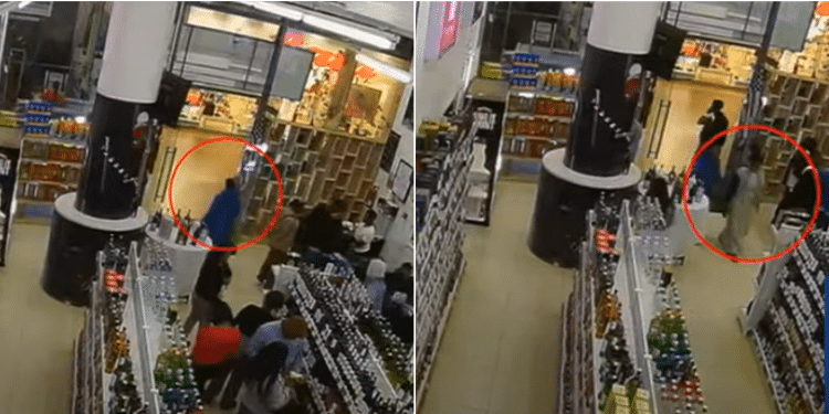 Cctv Captures Shoplifters Stealing At High-End Mall Cctv Captures Shoplifters In Action At Two Rivers Mall
