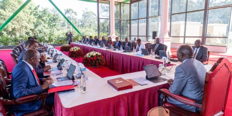 Raila Slams Govt For Ignoring Weather Warning On Floods