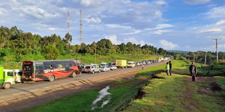 Live Floods Updates: Joska-Kamulu Road Closed Floods Live Updates: Flooded Roads &Amp; Destruction Reported