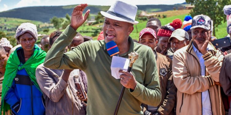 Member Of Parliament, Molo, Kimani Kuria Addressing Molo Residents Photo/