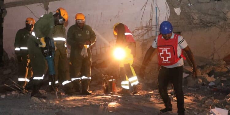 Death Toll In Collapsed Gitaru Building Rises As Governor Blames Contractor Kiambu: Four Bodies Recovered From Collapsed Kiambu Building