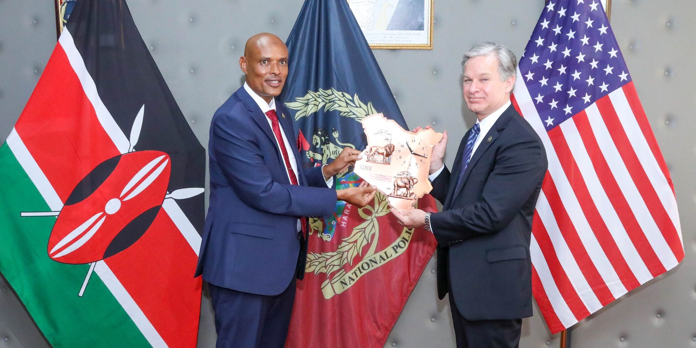 Fbi Boss Meets Top Govt Officials During Trip To Kenya