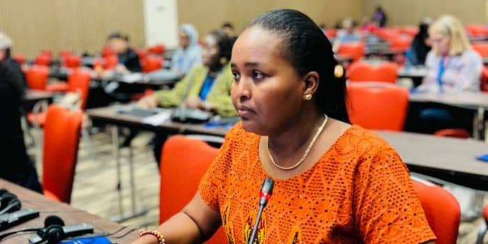 Lesuuda On Interns