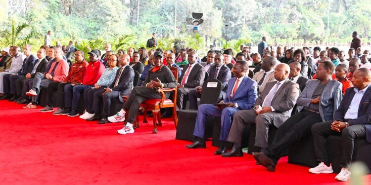 Sports Delegation And Government Officials At Statehouse. Photo/ Pcs
