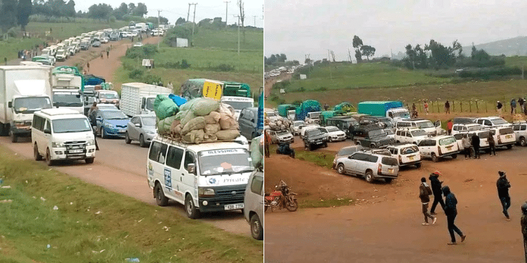 Motorists Abd Tourists Stuck At A Traffic Snurl-Up. Photo/ Courtesy