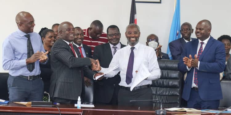 Bitange Ndemo Uon Vice Chancellor Stephen Kiama. Photo/ Courtesy
