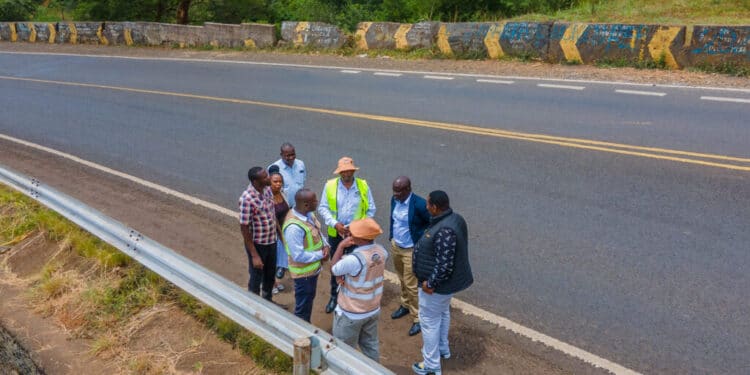 Officials From Kenha And Tharaka Nithi County At The Nithi Bridge In February 2024. Photo/Courtesy.