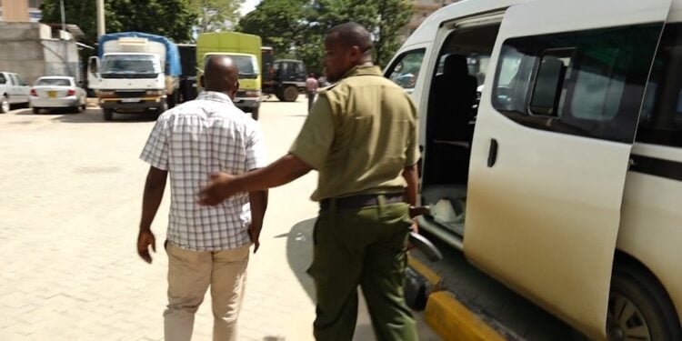 Senior Iebc Official Arrested Over Forged Certificates Iebc