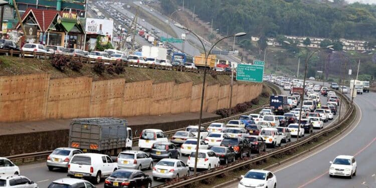 Nairobi Thika Road Traffic: Usiu Graduation &Amp; Multiple Accidents