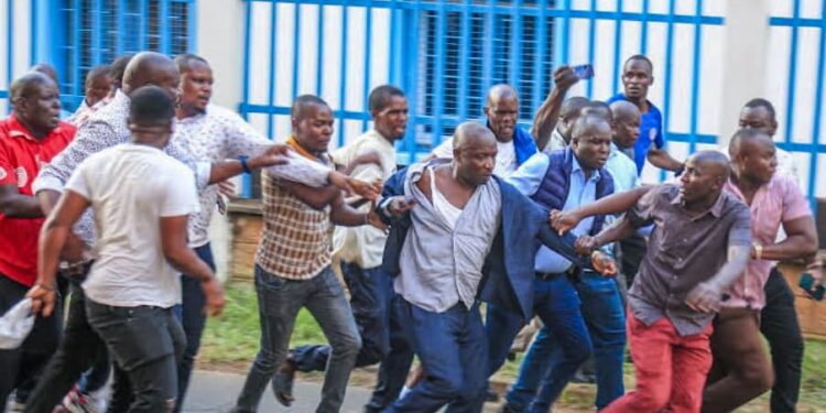 Injured County Official Hides In Governor'S Office After Scuffle With Police Kisumu Cecm Hides In Nyongo'S Office After Police Scuffle