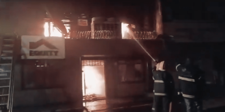 Fire Fighters Extinguishing A Fire At Equity Bank Branch In Othaya, Nyeri County. Photo/ Screengrab.
