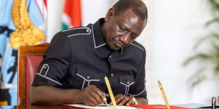 Ruto Moves Agency To His Office, Pledges Ksh500 Million Logo Design Competition,Logo Design Competition