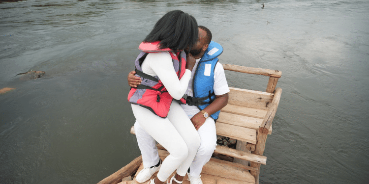 Esther Akoth, Alias Akothee, Sharing A Kiss With Her Husband, Nelly Oaks. Photo/Akothee Fb.