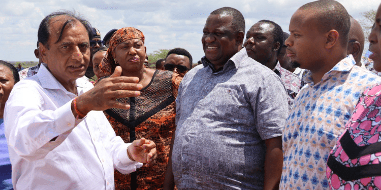 Cabinet Secretary Mining, Blue Economy &Amp; Maritime Affairs-Kenya Salim Mvurya Assessing The Mining Site In Taita Taveta . Photo/ Salim Mvurya