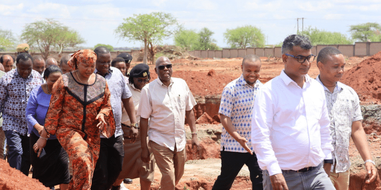 Mining, Blue Economy &Amp; Maritime Affairs-Kenya Salim Mvurya Assessing The Mining Site In Taita Taveta . Photo/ Salim Mvurya