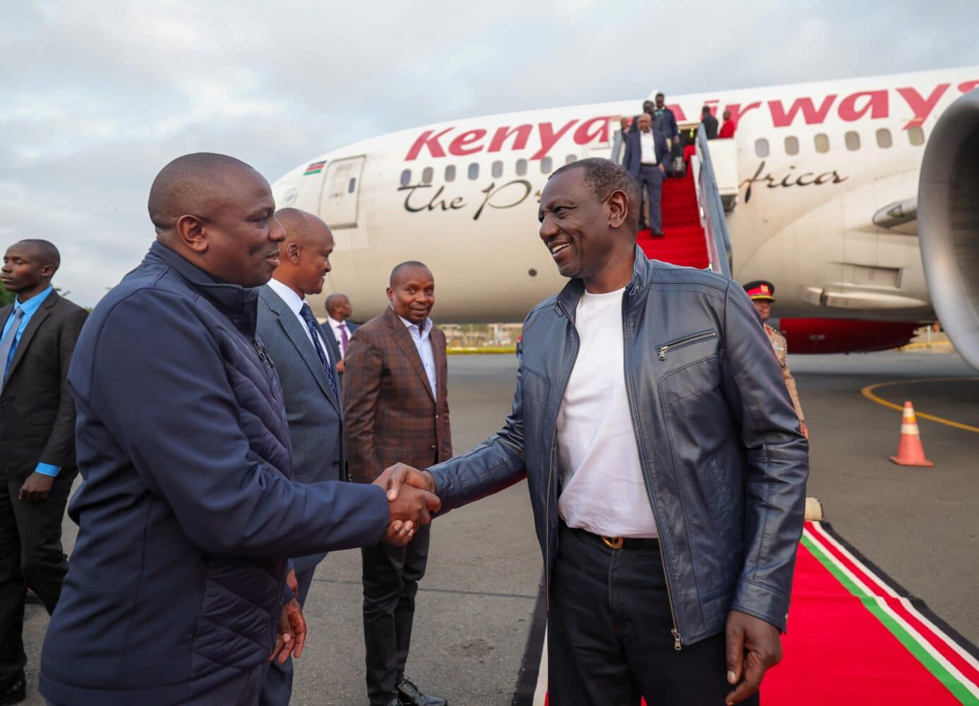 Kenya Airways To Resume Direct Flights To Angola, Says Ruto