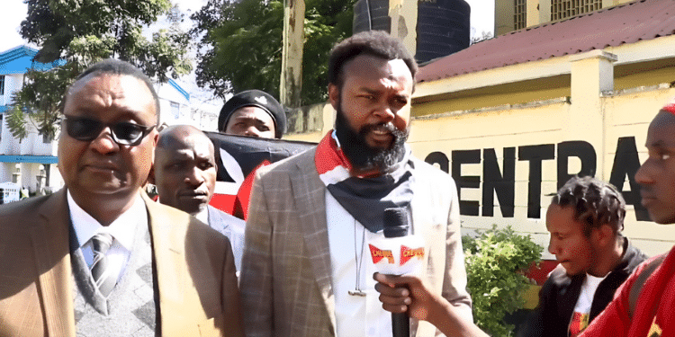 Activist Narrates How 8 Armed Men Nearly Abducted Him After Night Raid Omole Narrates How 8 Armed Men Raided His Home