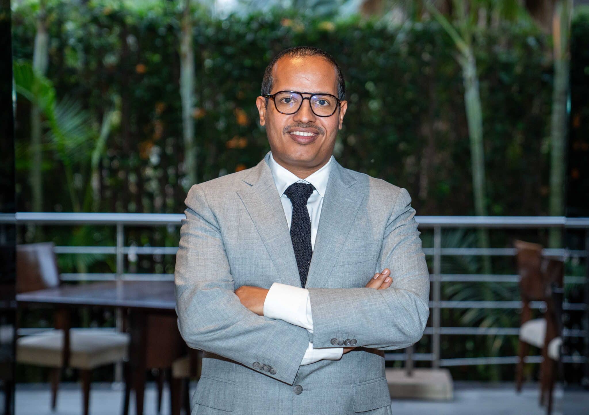 Tanzanian Tycoon Seals New Ksh 77.7 Billion Deal After Acquiring Eapc And Bamburi Cement Edha Nahdi'S Amsons Group Seals Ksh 77.7B Deal For 1Gw Solar Plant In Zambia