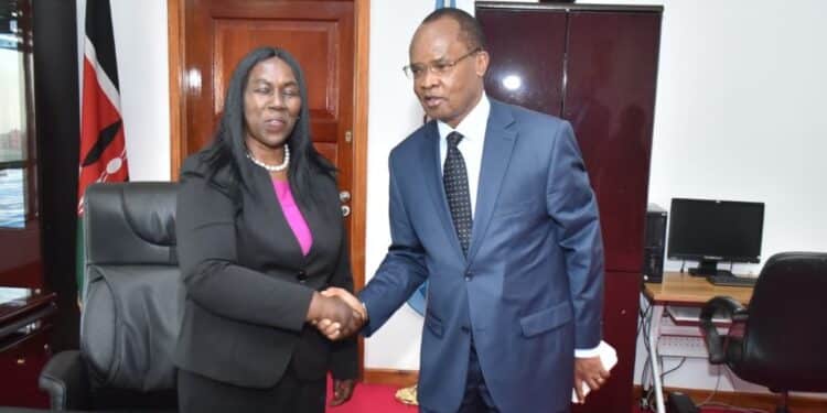 University Of Nairobi Council Chairperson Amukowa Anangwe (Right), Welcomes Acting Vc Margret Hutchinson On August 2, 2024. Uasu Now Wants Anangwe Kicked Out. (Photo: Uon)