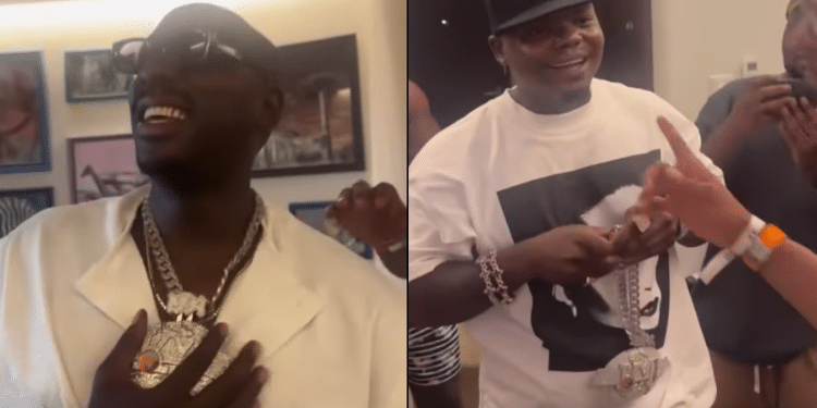 Harmonize Gifting Bien His Chain. Photo/Bien Screengrab