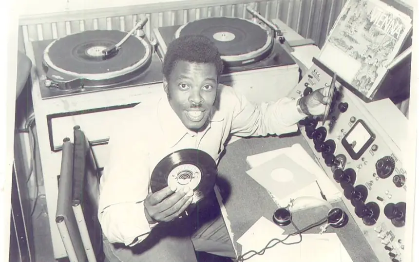 How Leonard Mambo Mbotela Started The Iconic Jee Huu Ni Ungwana Show Mambo Mobotela At The Kbc Radio Studios In Broadcasting House.