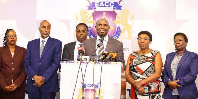Eacc Says Many Government Officials Fake Fake Academic Papers. 