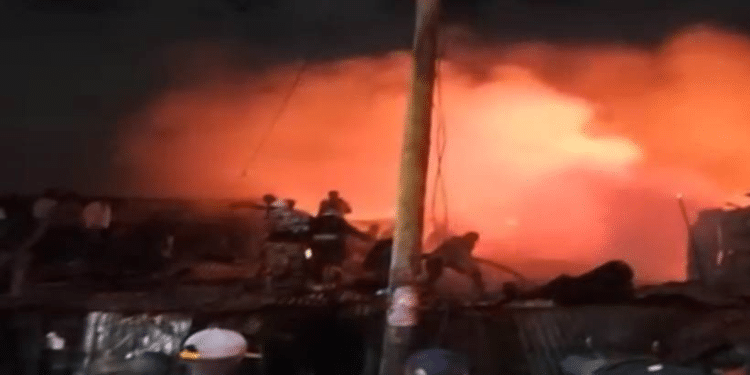 Night Fire Kills 5 In Nairobi'S Mathare Estate