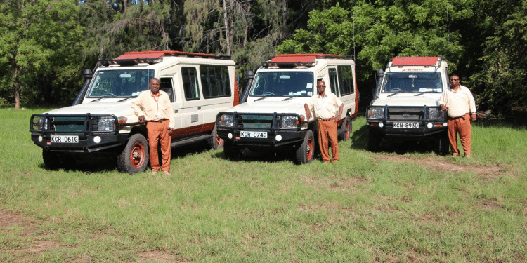 Aliko Dangote And American Billionaire Acquire Kenyan Company Pollman’s Tours &Amp; Safaris Drivers Pose With Vehicles. Photo/Laxurymagazine