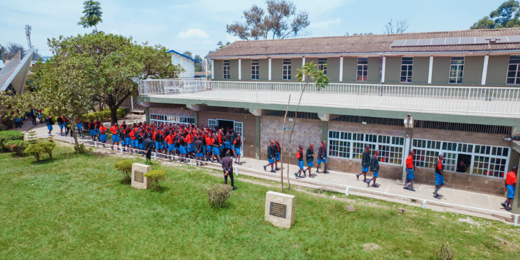 Starehe Boys Centre School Fees, Kcse Performance &Amp; Contacts