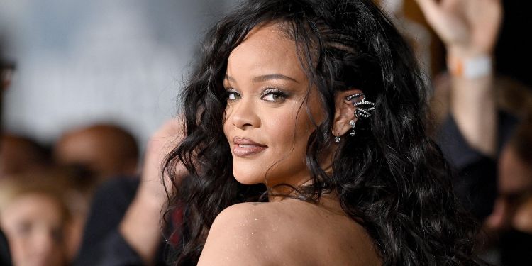 Rihanna And Kenyan To Turn African Women Into Climate Millionaires Singer And Entrepreneur Robyn Rihanna Fenty.