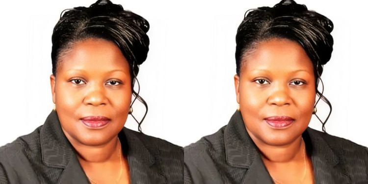 Eve Obara Profile